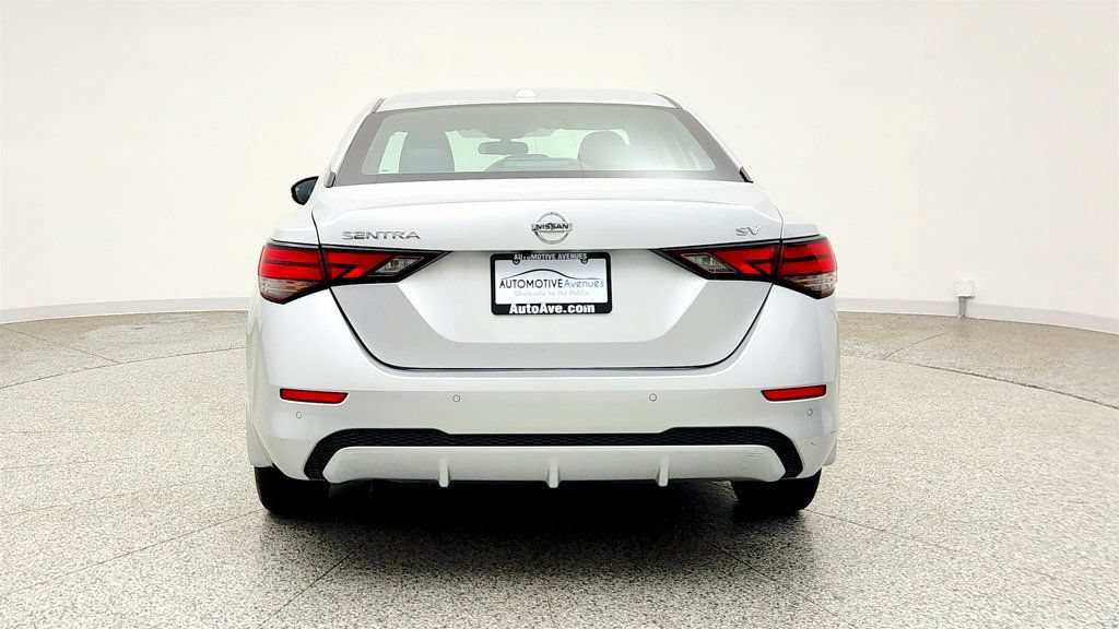 Used 2020 Nissan Sentra SV FWD image 6