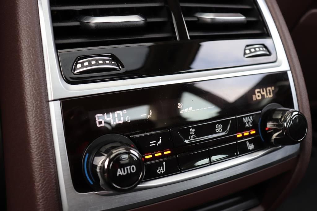 Used 2016 BMW 740i RWD image 64