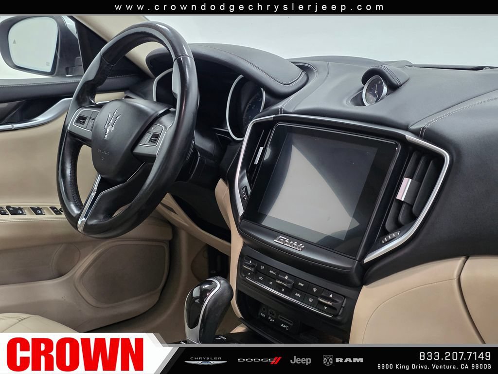 Used 2017 Maserati Ghibli RWD image 13