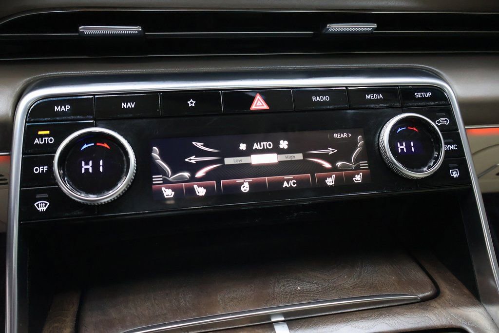 Used 2022 Genesis GV80 3.5T Advanced + image 25