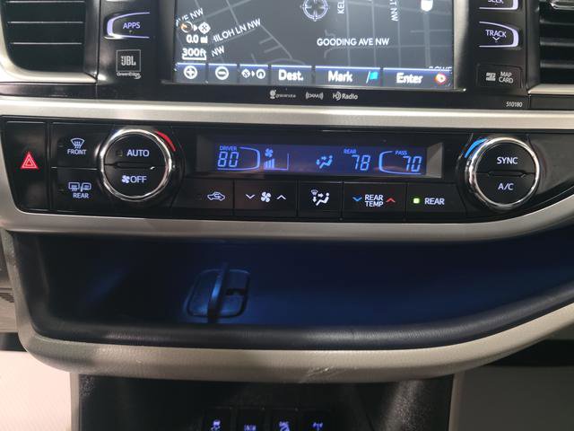 Used 2018 Toyota Highlander Limited AWD/4WD image 20