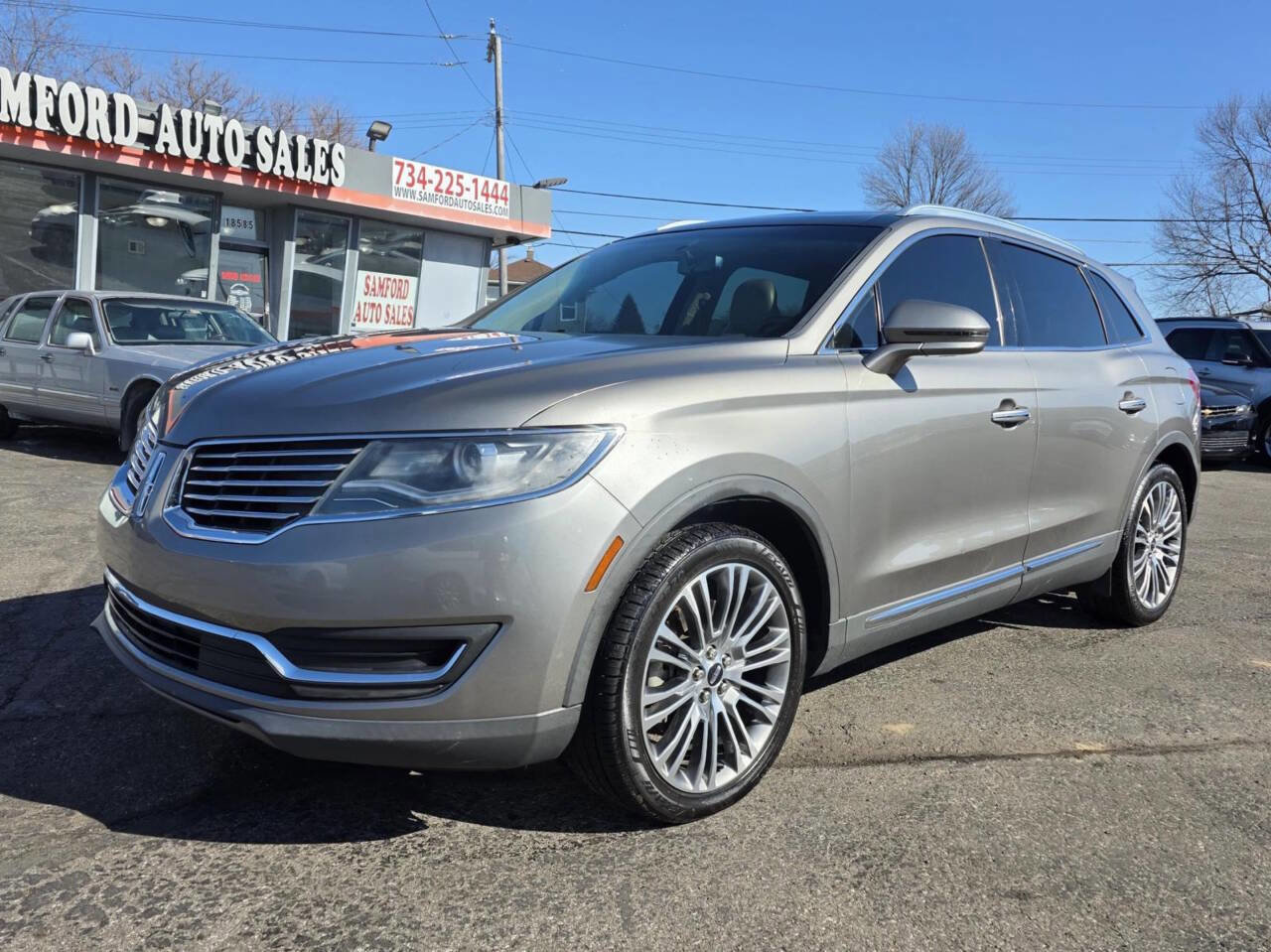 Used 2016 Lincoln MKX Reserve image 1