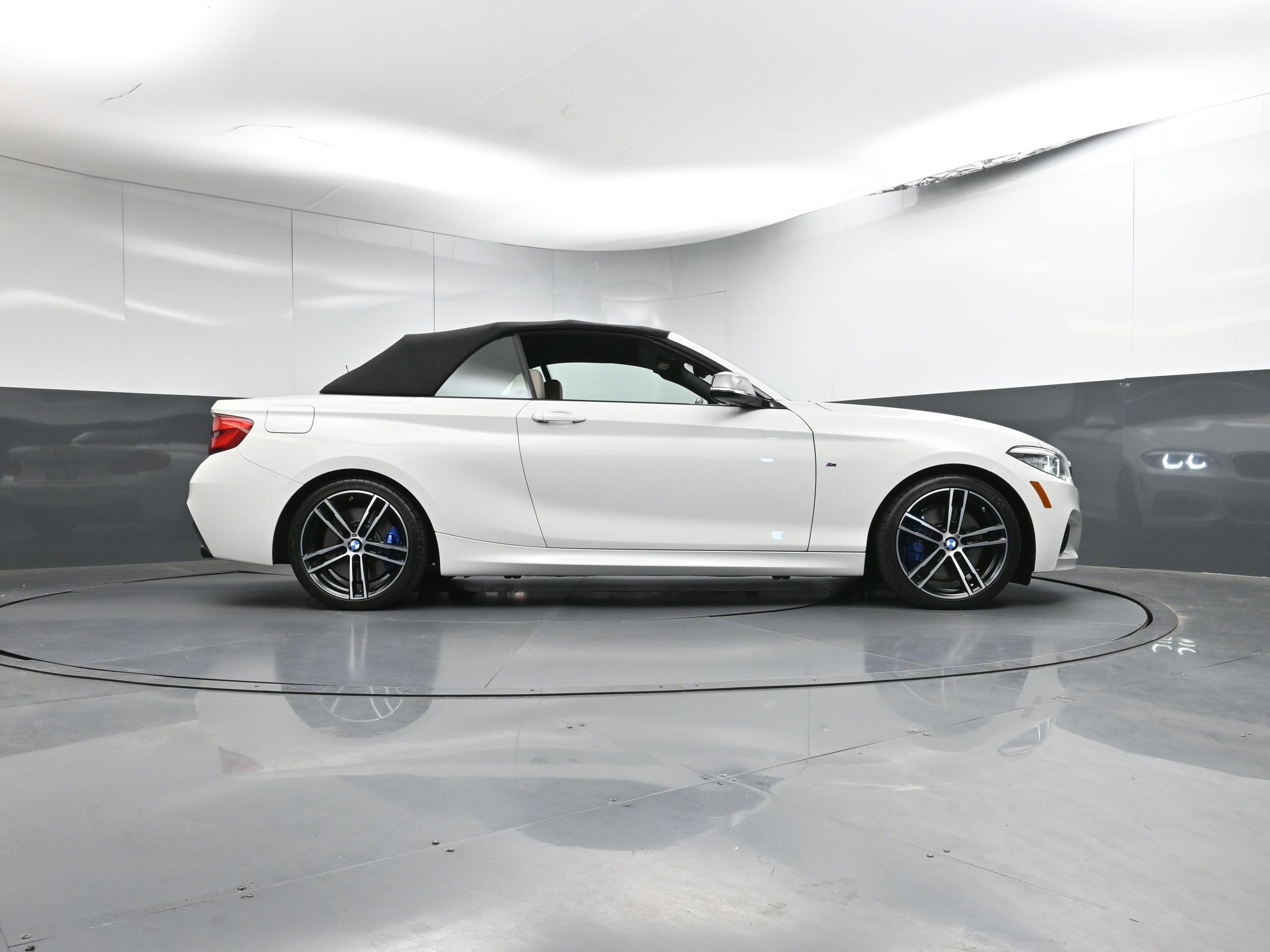 Used 2019 BMW M240i Convertible w/ Premium Package image 32