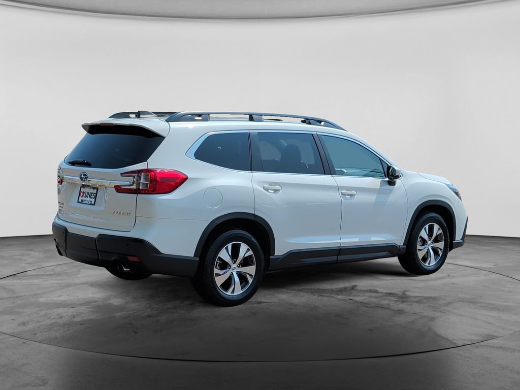 Used 2025 Subaru Ascent Premium AWD/4WD image 7