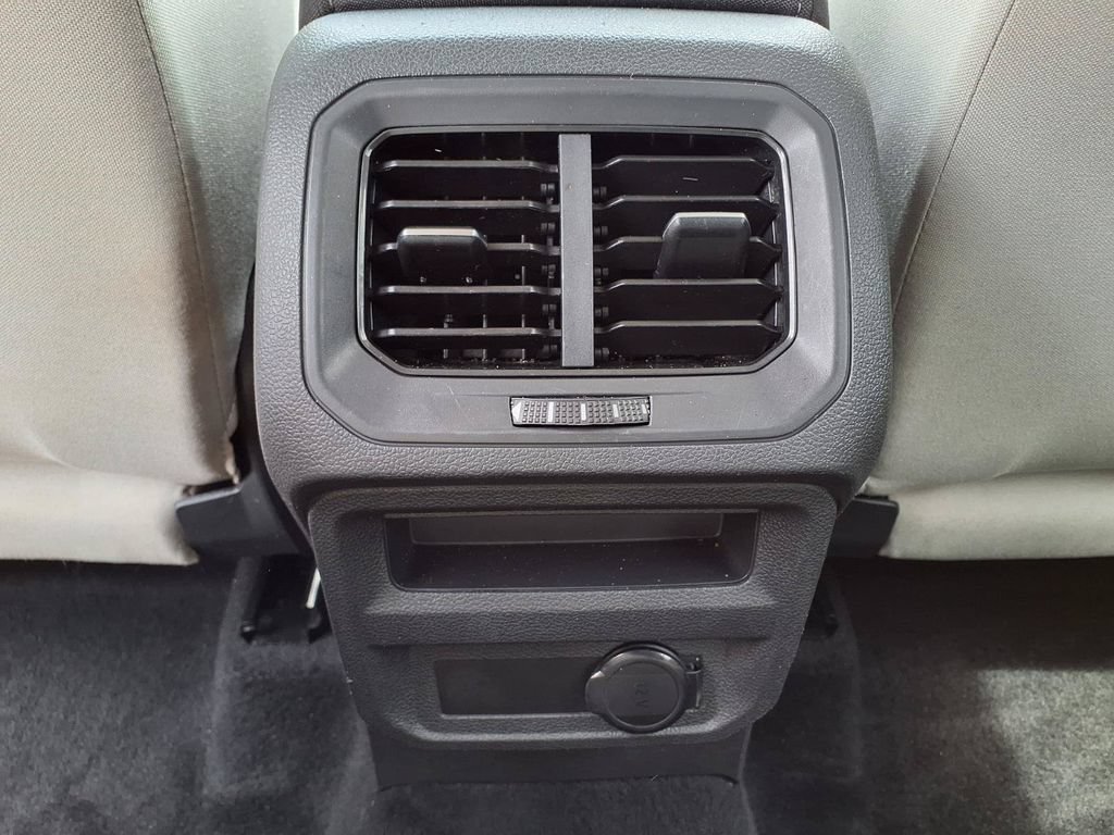 Used 2020 Volkswagen Tiguan S FWD image 17