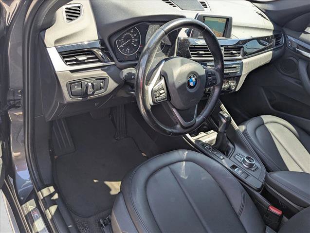 Used 2017 BMW X1 xDrive28i image 2