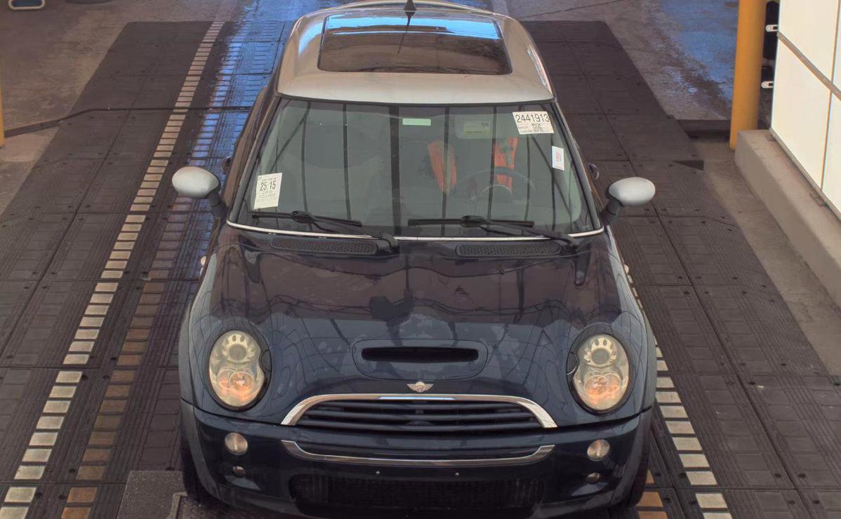 Used 2006 MINI Cooper S image 2