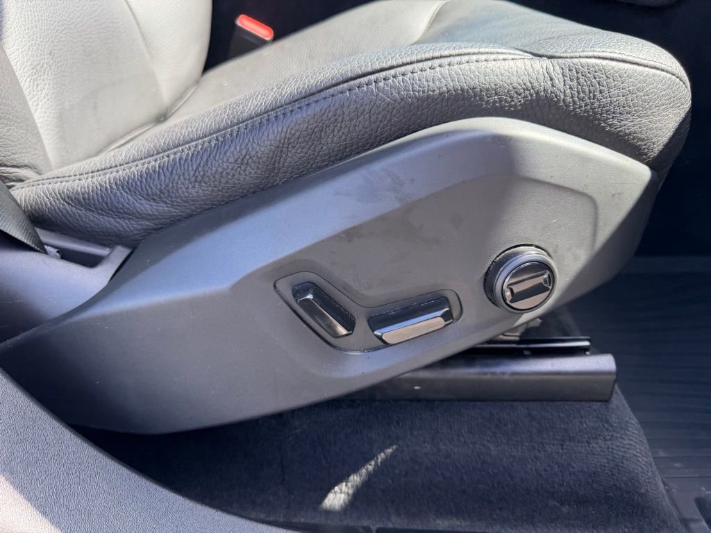 Used 2023 Volvo XC90 B6 Plus w/ Protection Package Premier image 32