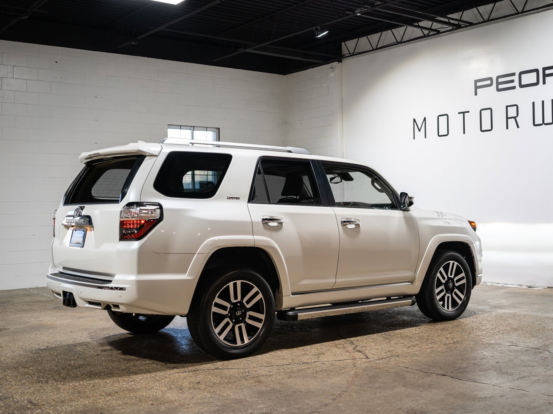 Used 2021 Toyota 4Runner Limited AWD/4WD image 10