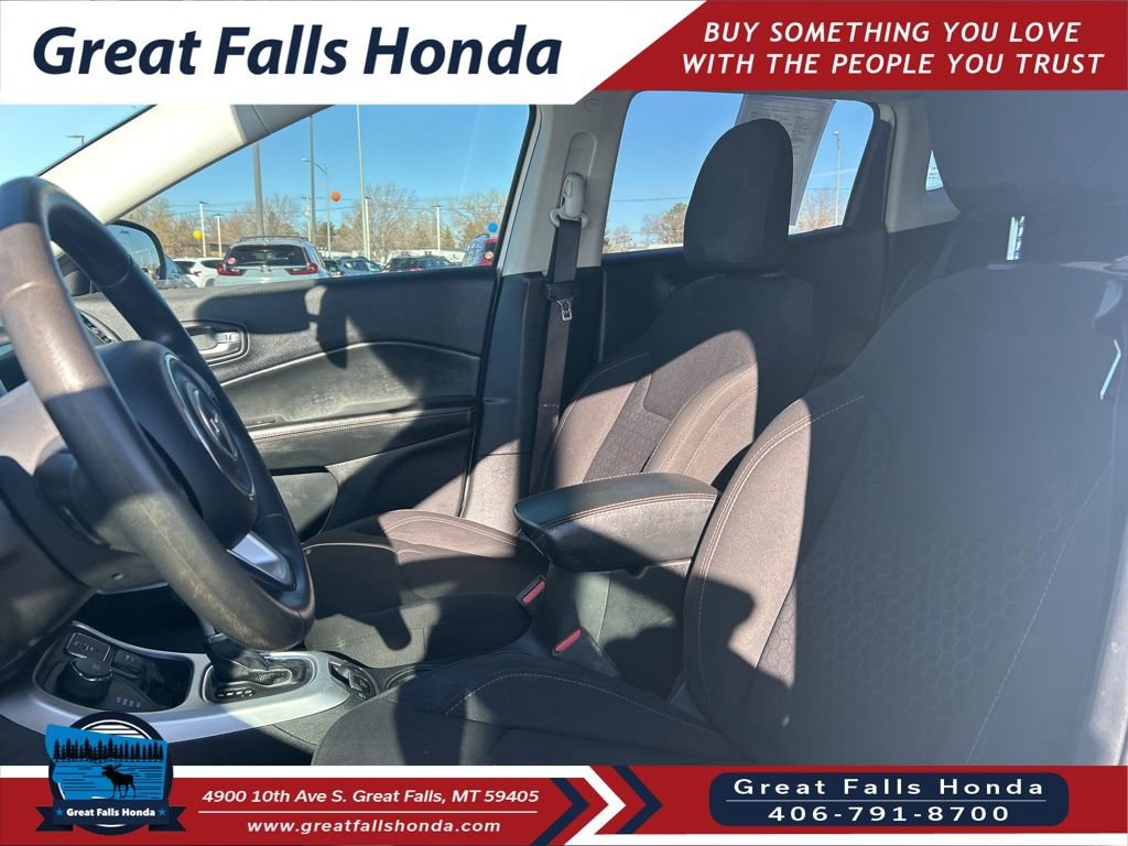 Used 2019 Jeep Compass Sport image 16