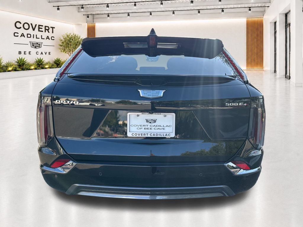 Certified 2025 Cadillac Optiq Sport 1 w/ LPO, Floor Liner Package AWD/4WD image 12