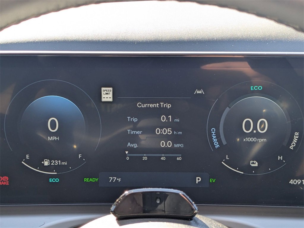 Certified 2025 Hyundai Tucson Limited image 11