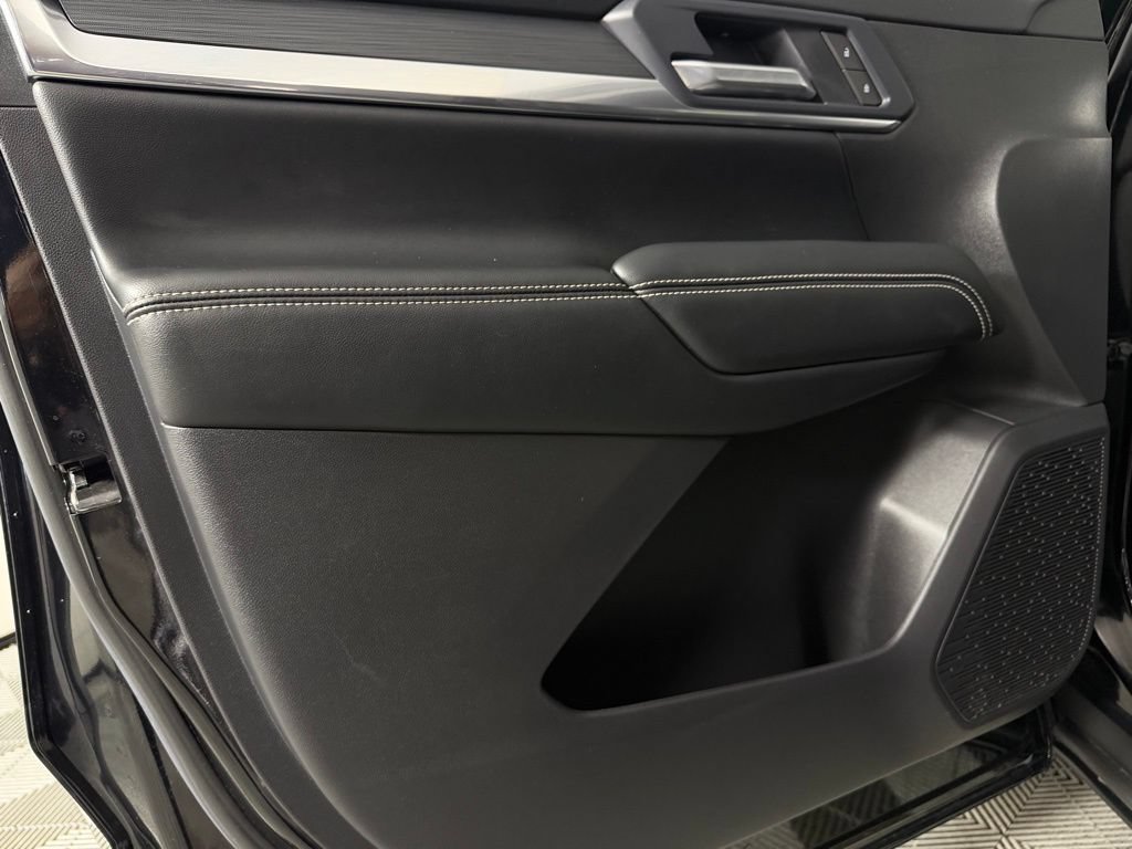 Used 2026 GMC Terrain Elevation FWD image 23