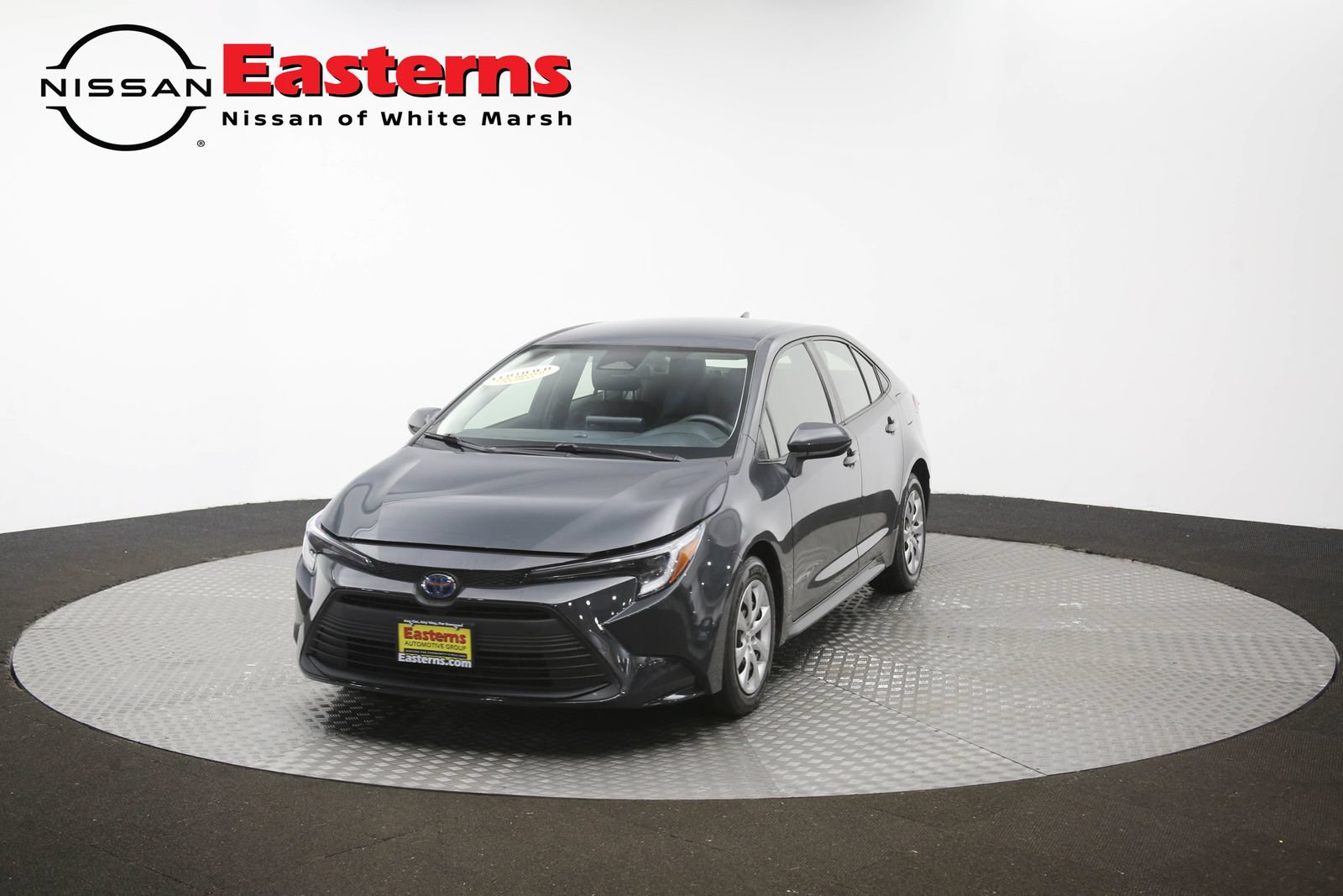 Used 2023 Toyota Corolla LE w/ Carpet Mat Package (TMS) FWD image 85