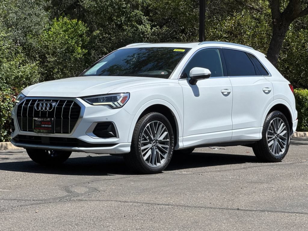 Used 2022 Audi Q3 2.0T Premium Plus AWD/4WD image 9