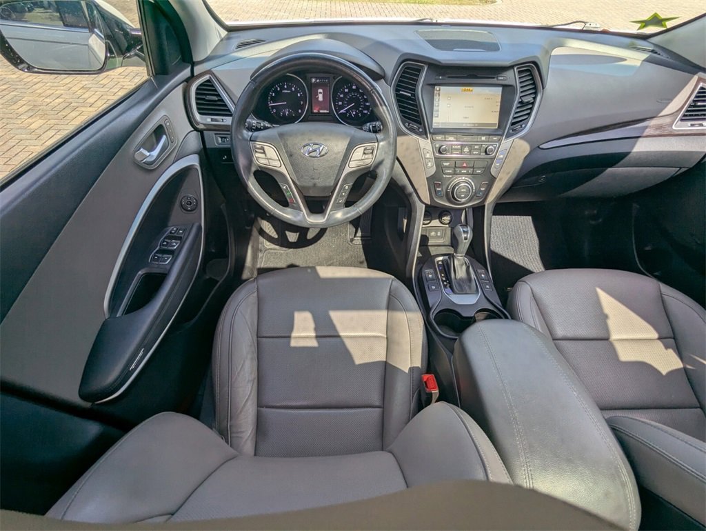 Used 2017 Hyundai Santa Fe Sport image 6