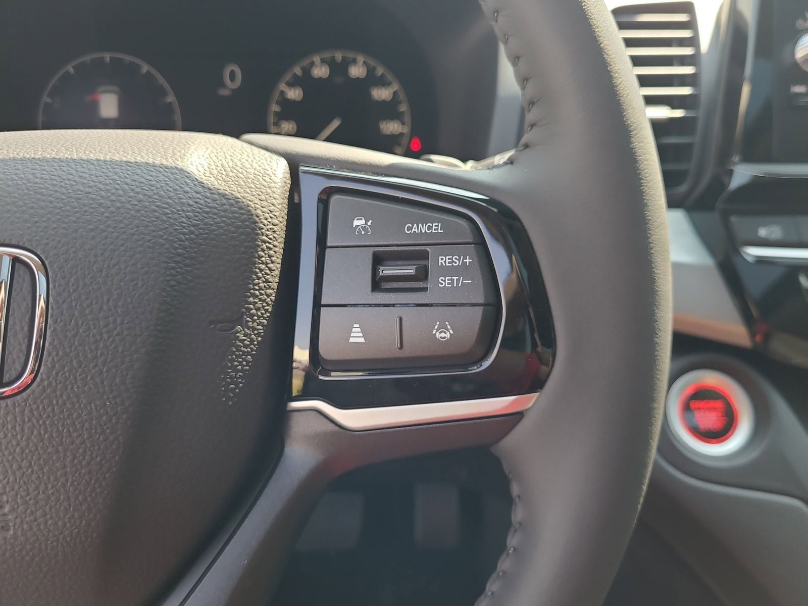 New 2026 Honda Odyssey EX-L image 36