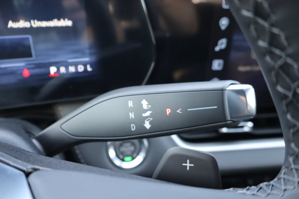 New 2027 Chevrolet Equinox LT FWD image 10