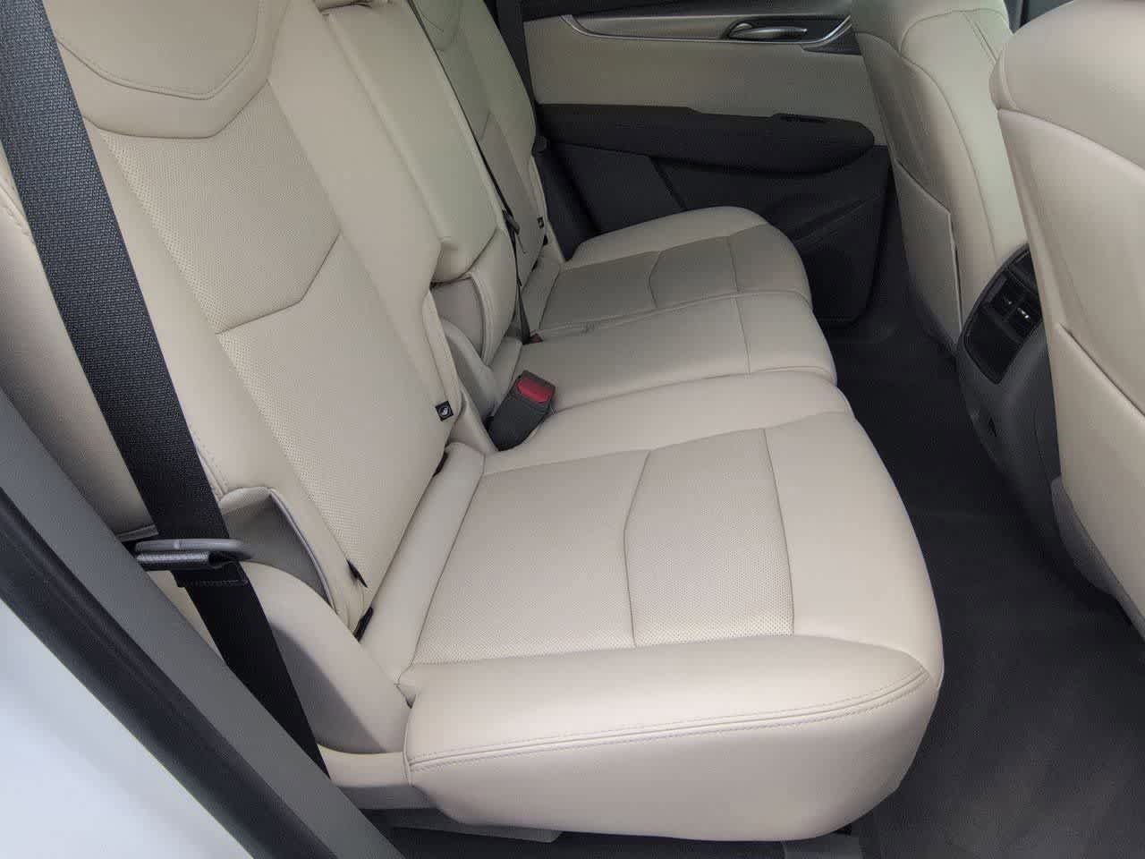 Used 2023 Cadillac XT5 Premium Luxury AWD/4WD image 21