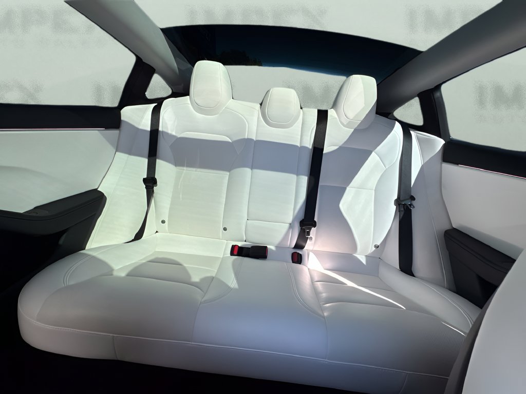 Used 2025 Tesla Model 3 Long Range RWD image 12