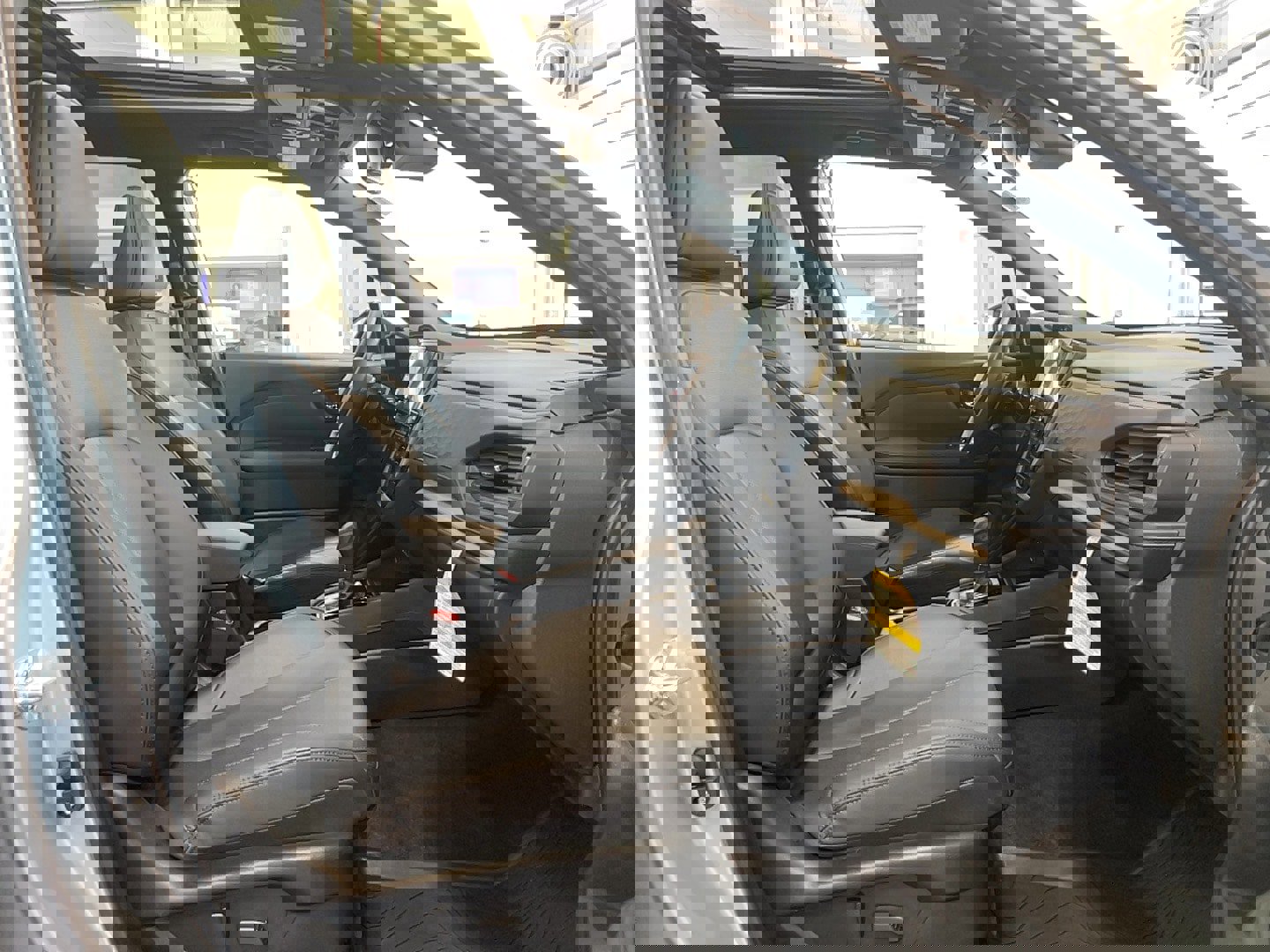 Used 2025 Subaru Forester Limited image 18