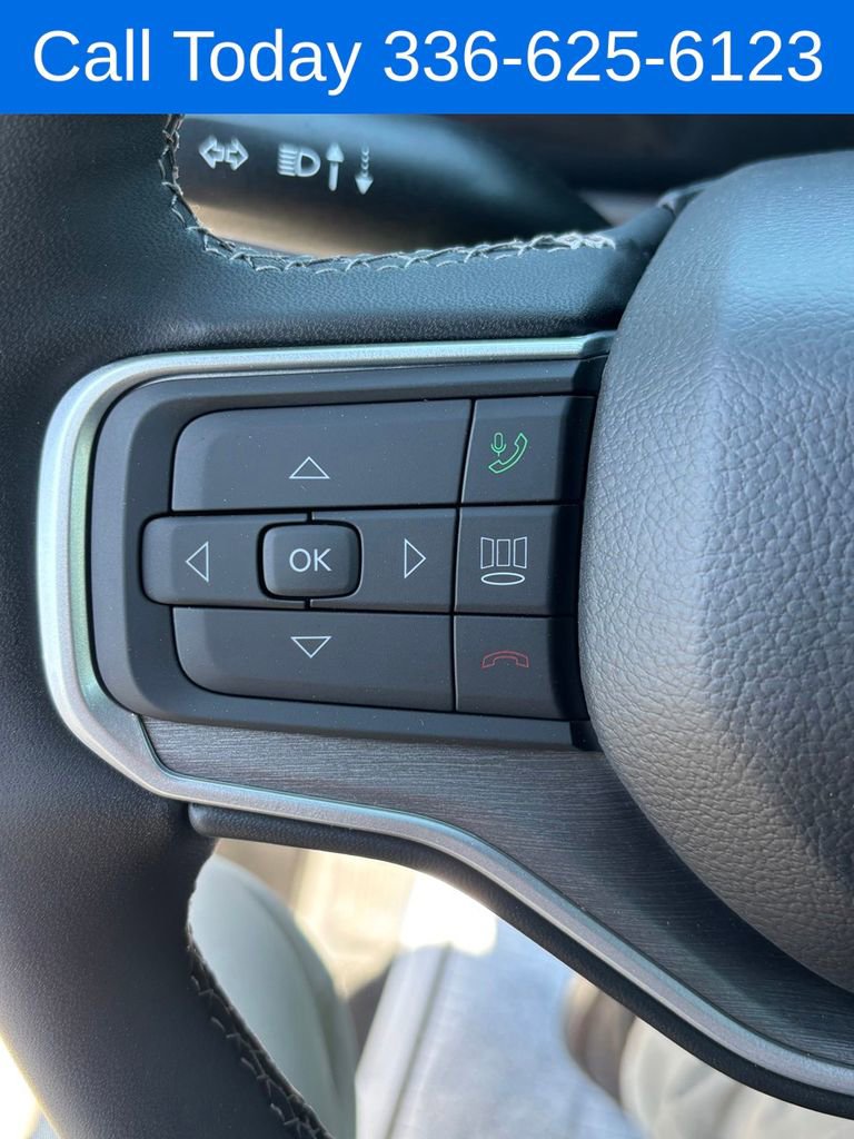 New 2026 Jeep Grand Wagoneer L Limited AWD/4WD image 13