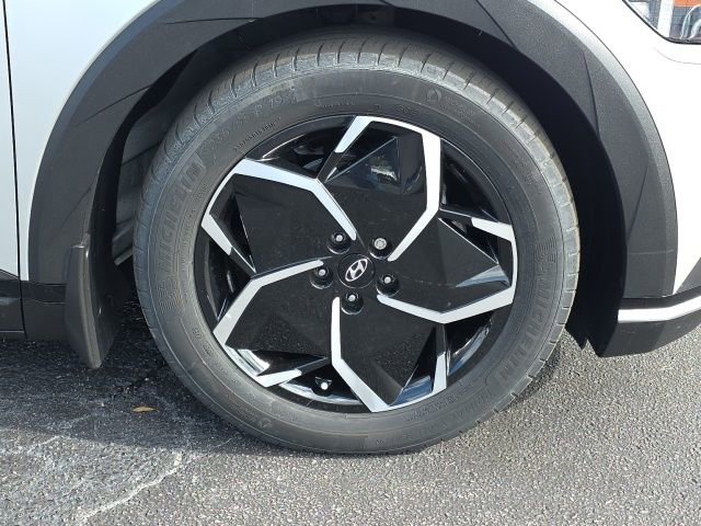 Certified 2024 Hyundai Ioniq 5 SEL RWD image 9