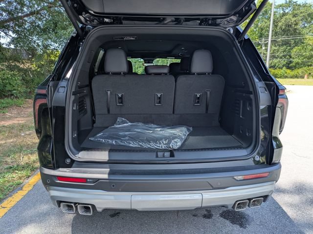 New 2026 Chevrolet Traverse Z71 w/ Enhanced Driving Package AWD/4WD image 32
