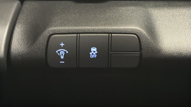Used 2025 Hyundai Elantra N FWD image 28