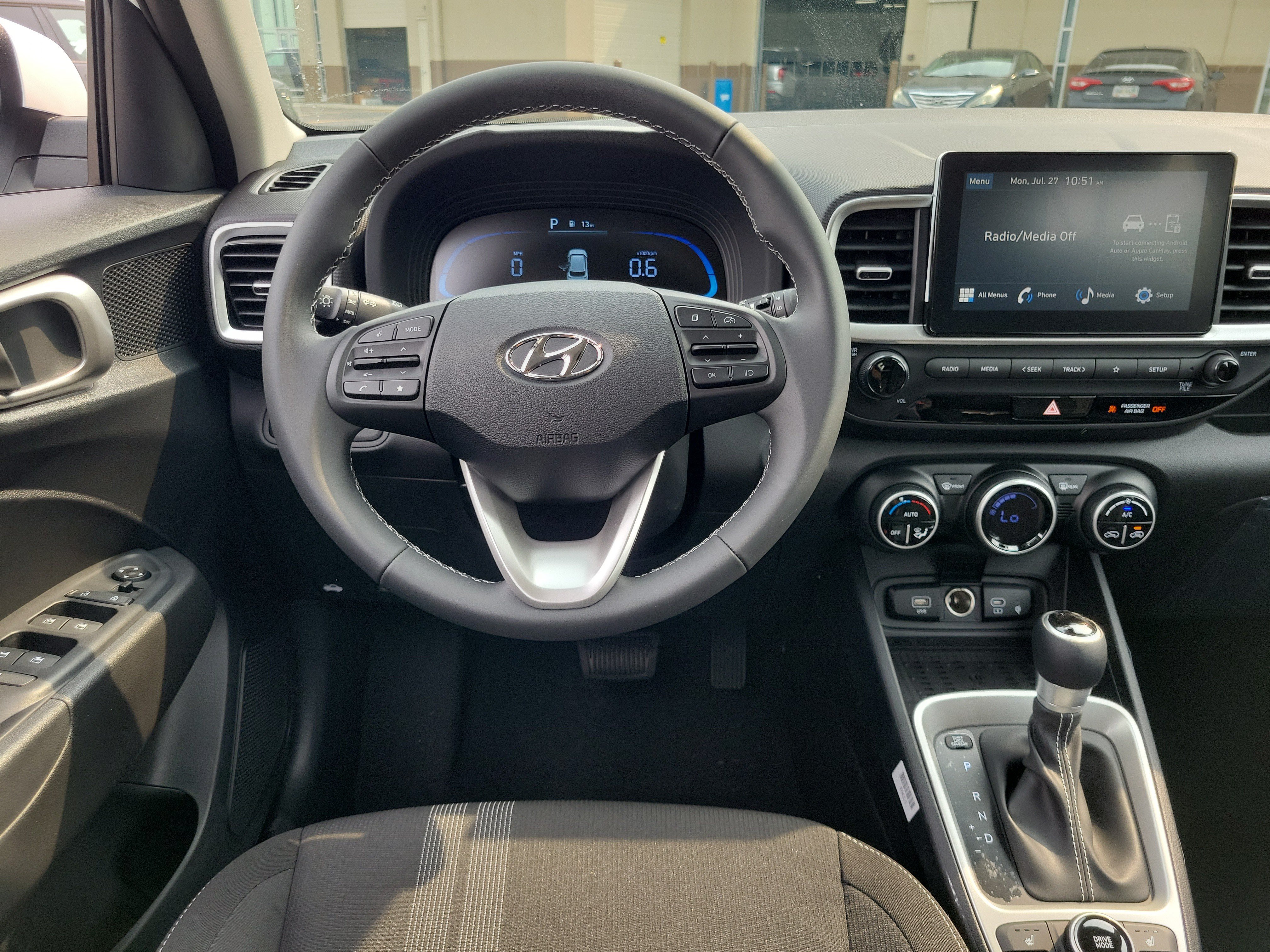 New 2026 Hyundai Venue SEL FWD image 10