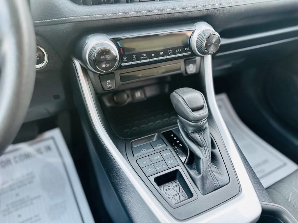 Used 2023 Toyota RAV4 XLE image 14