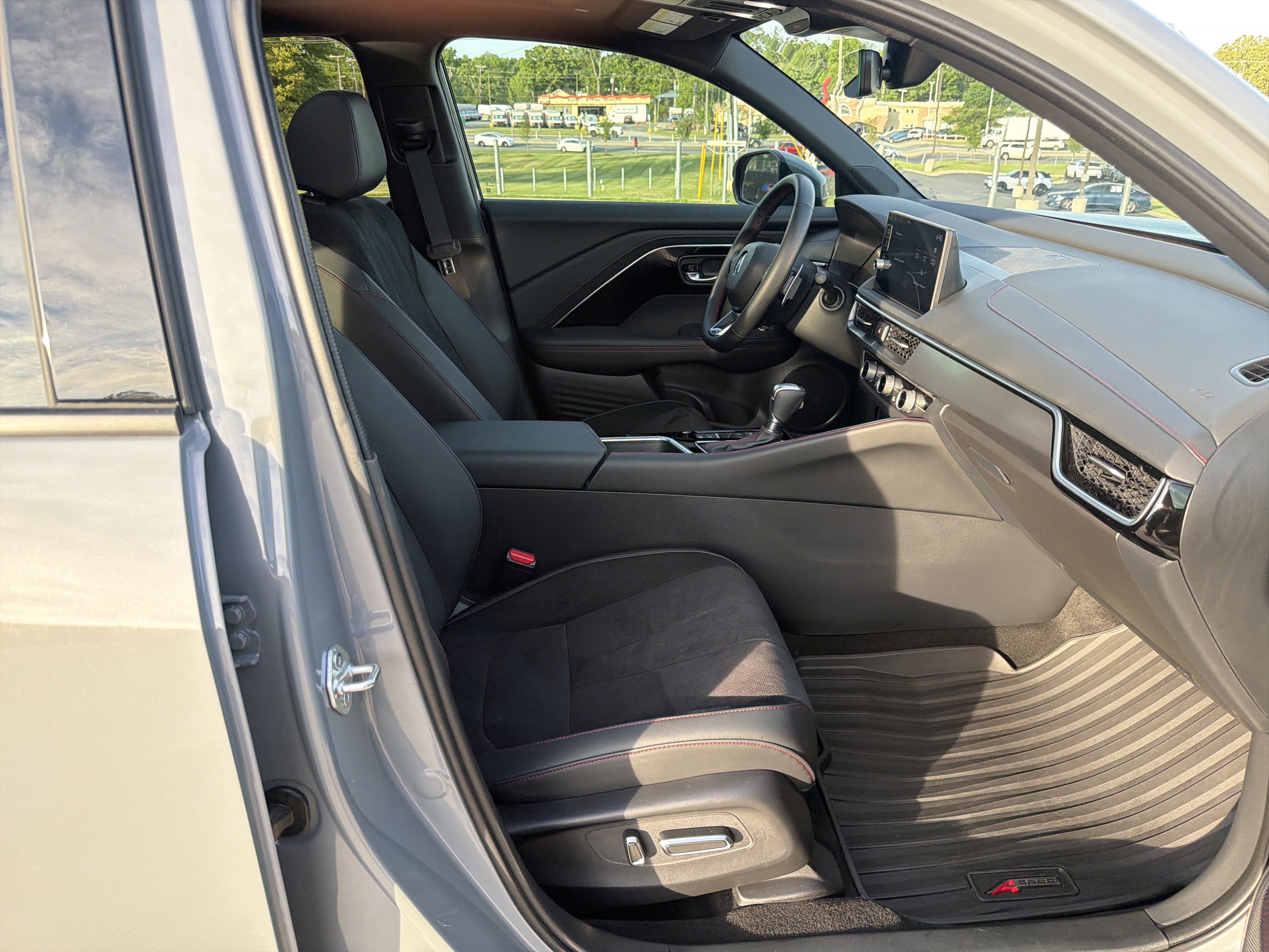 Certified 2025 Acura ADX A-Spec image 35