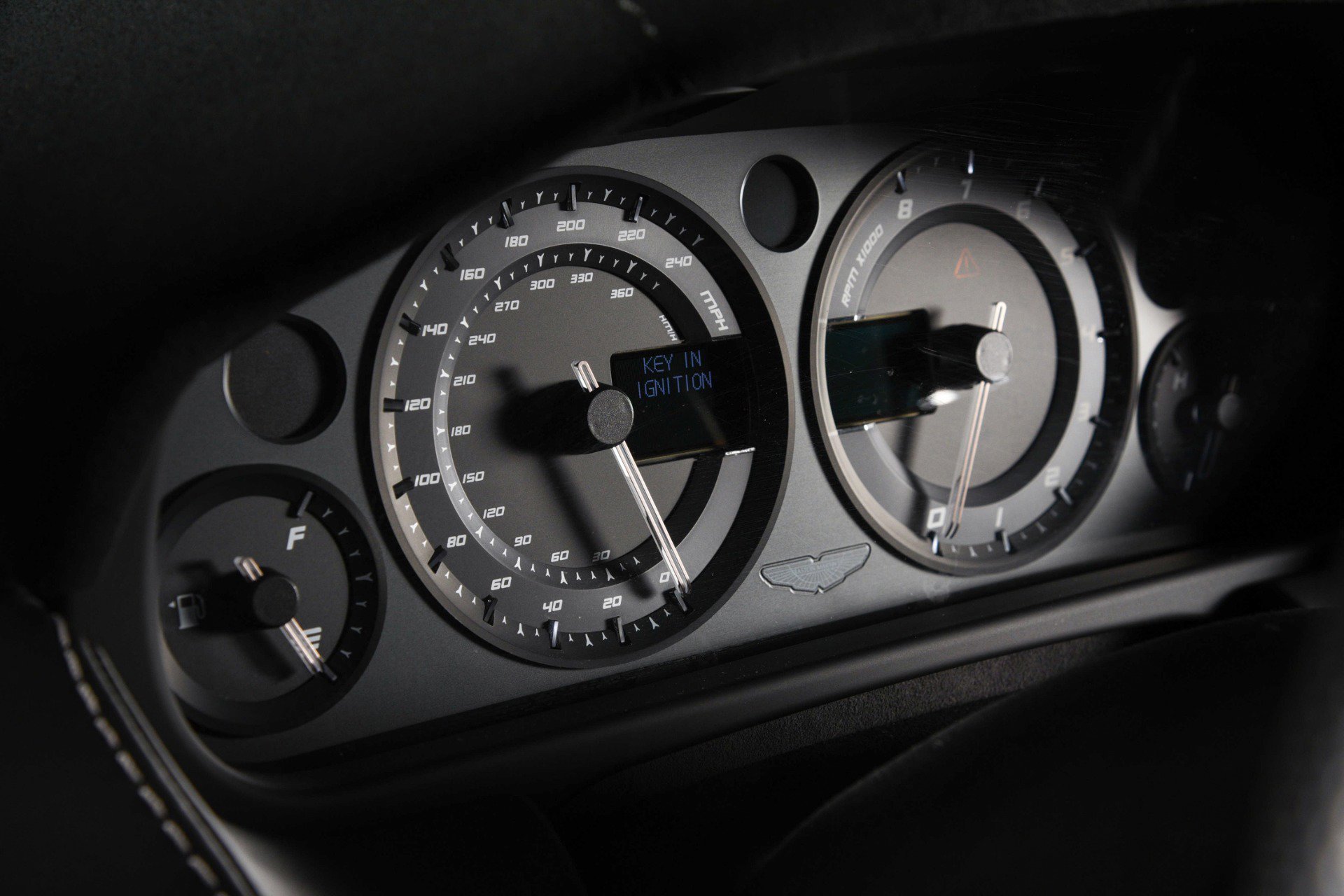 Used 2015 Aston Martin V8 Vantage GT image 8