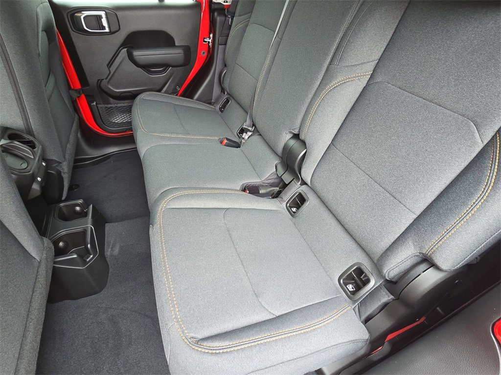 New 2025 Jeep Gladiator Sport image 14