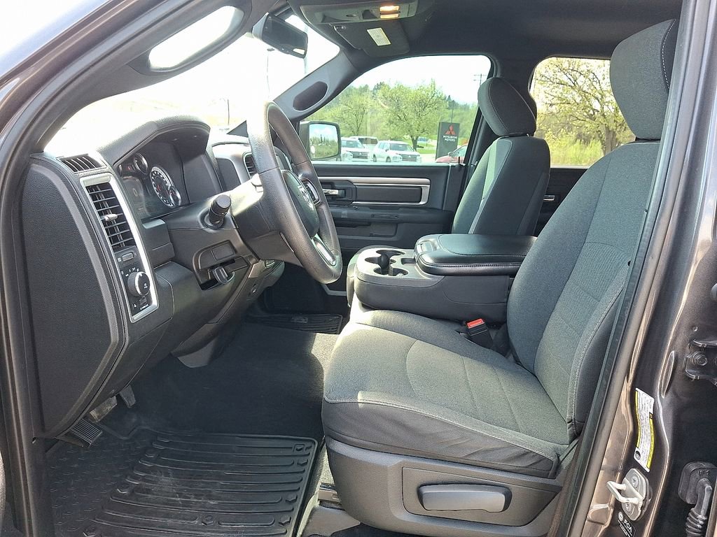 Used 2021 RAM 1500 Classic Warlock w/ Electronics Group AWD/4WD image 13