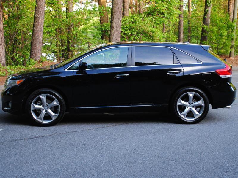 Used 2009 Toyota Venza image 10