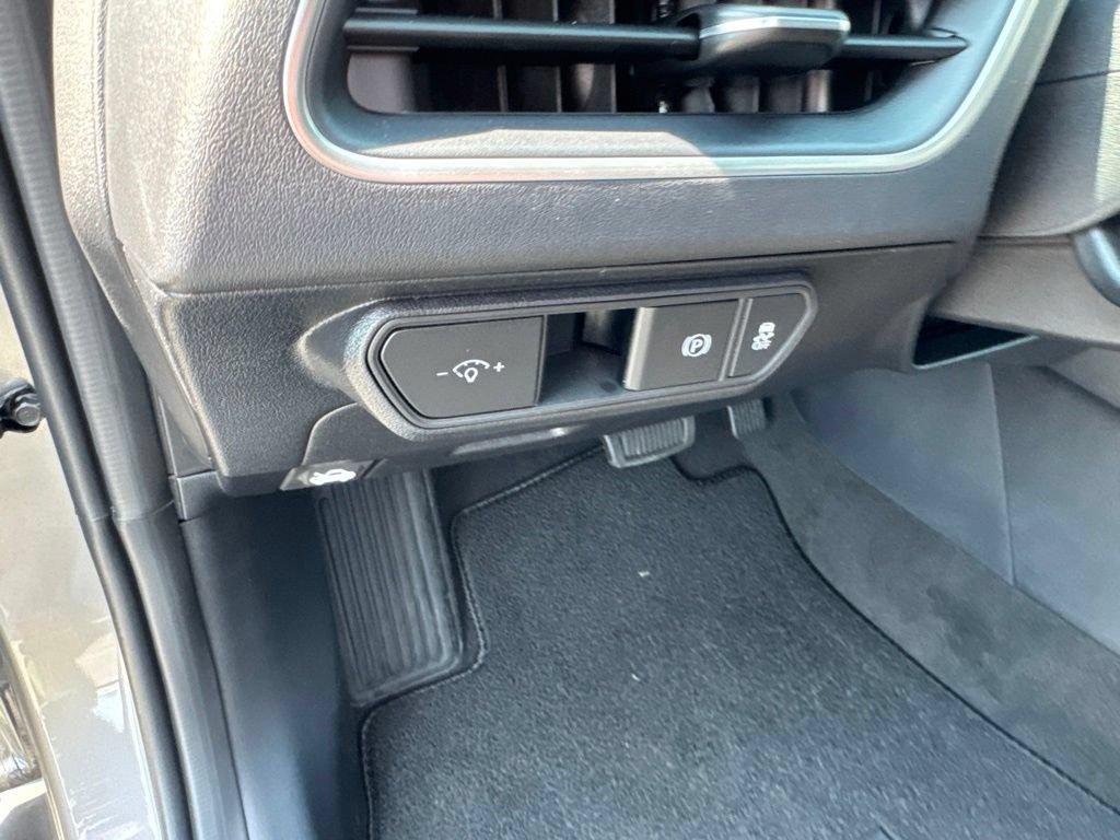 New 2026 Kia K4 FWD image 11