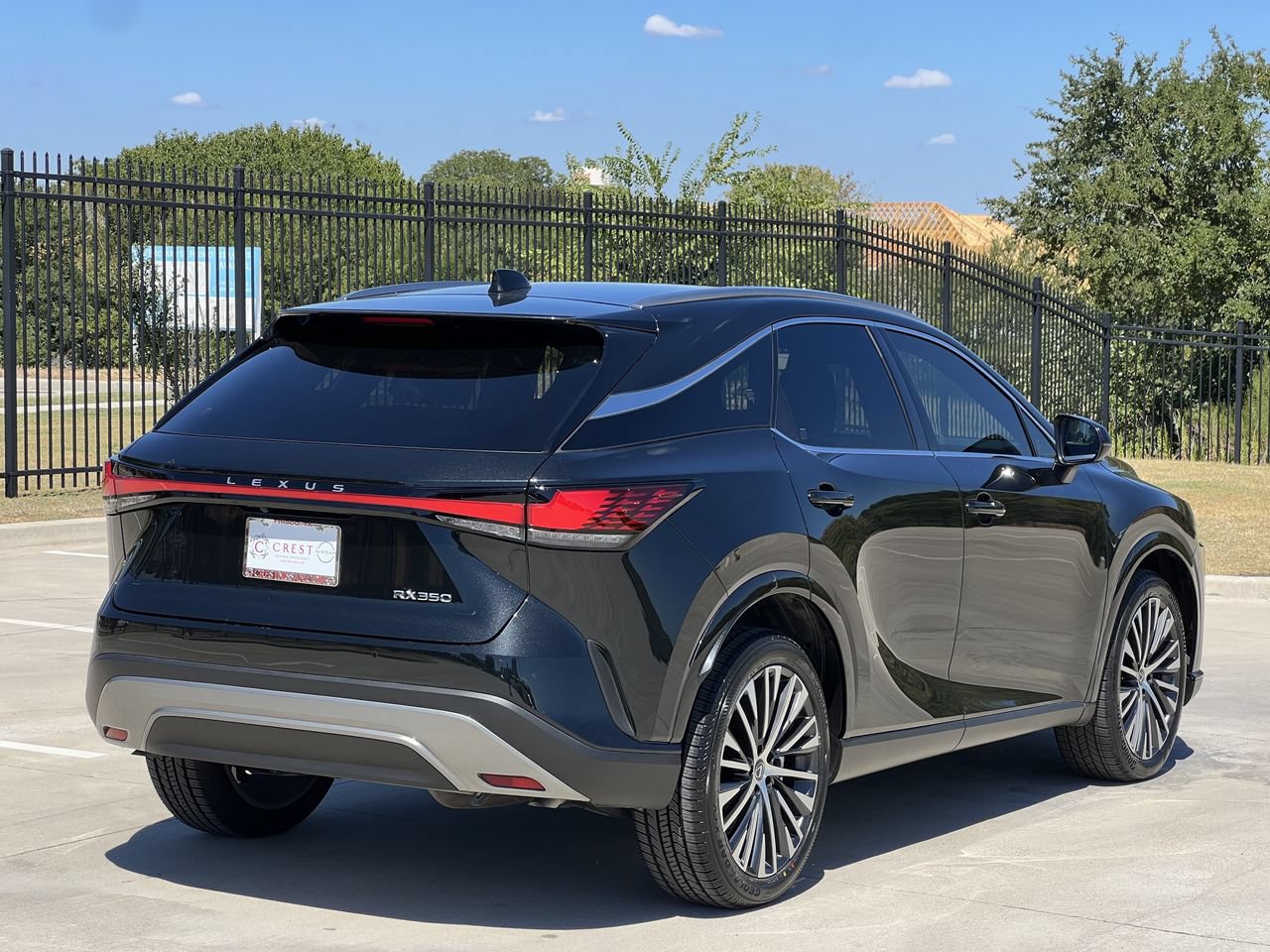Used 2025 Lexus RX 350 Premium Plus w/ Accessory Package (Z1) FWD image 4