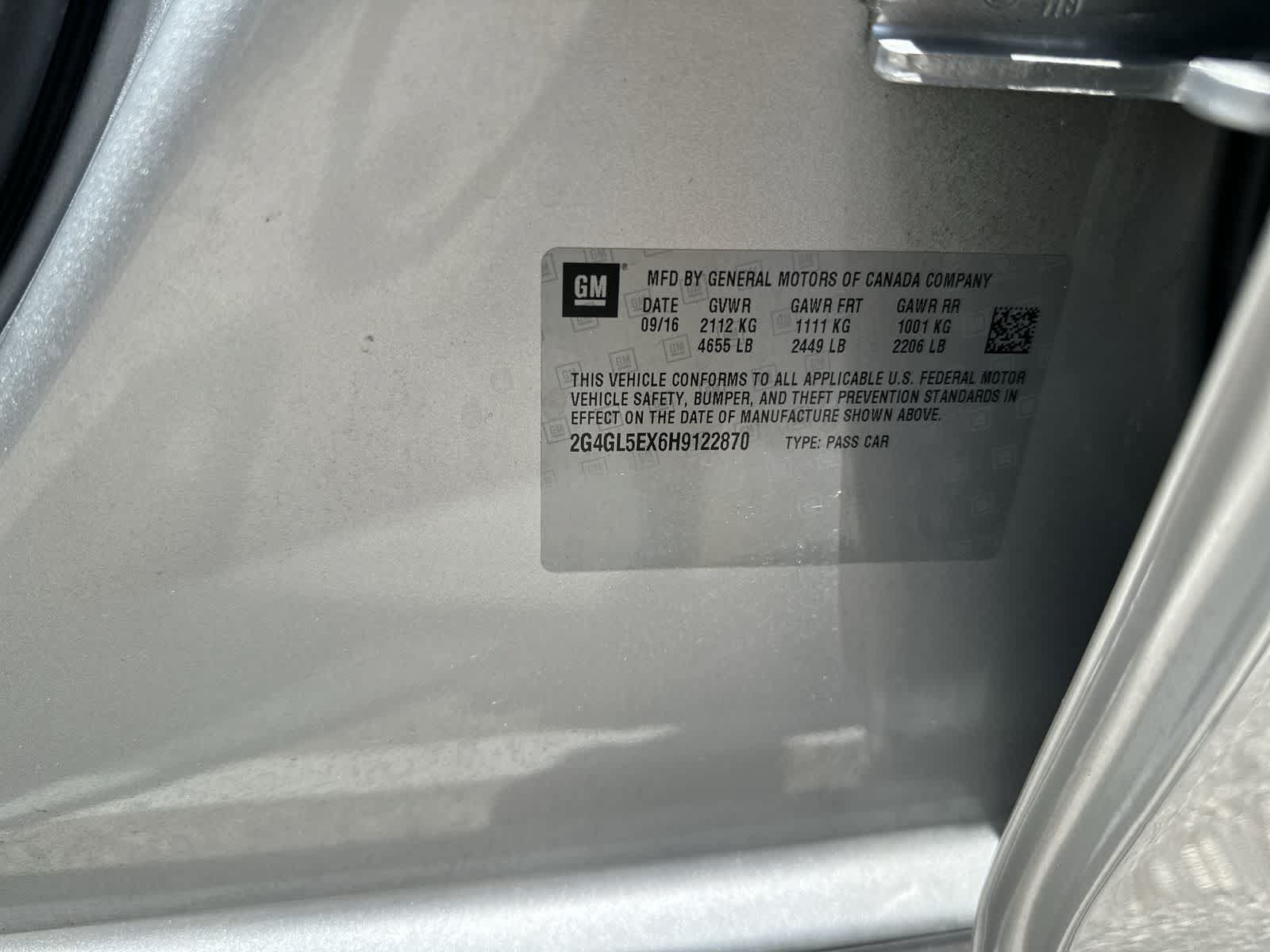 Used 2017 Buick Regal Sport Touring FWD image 24