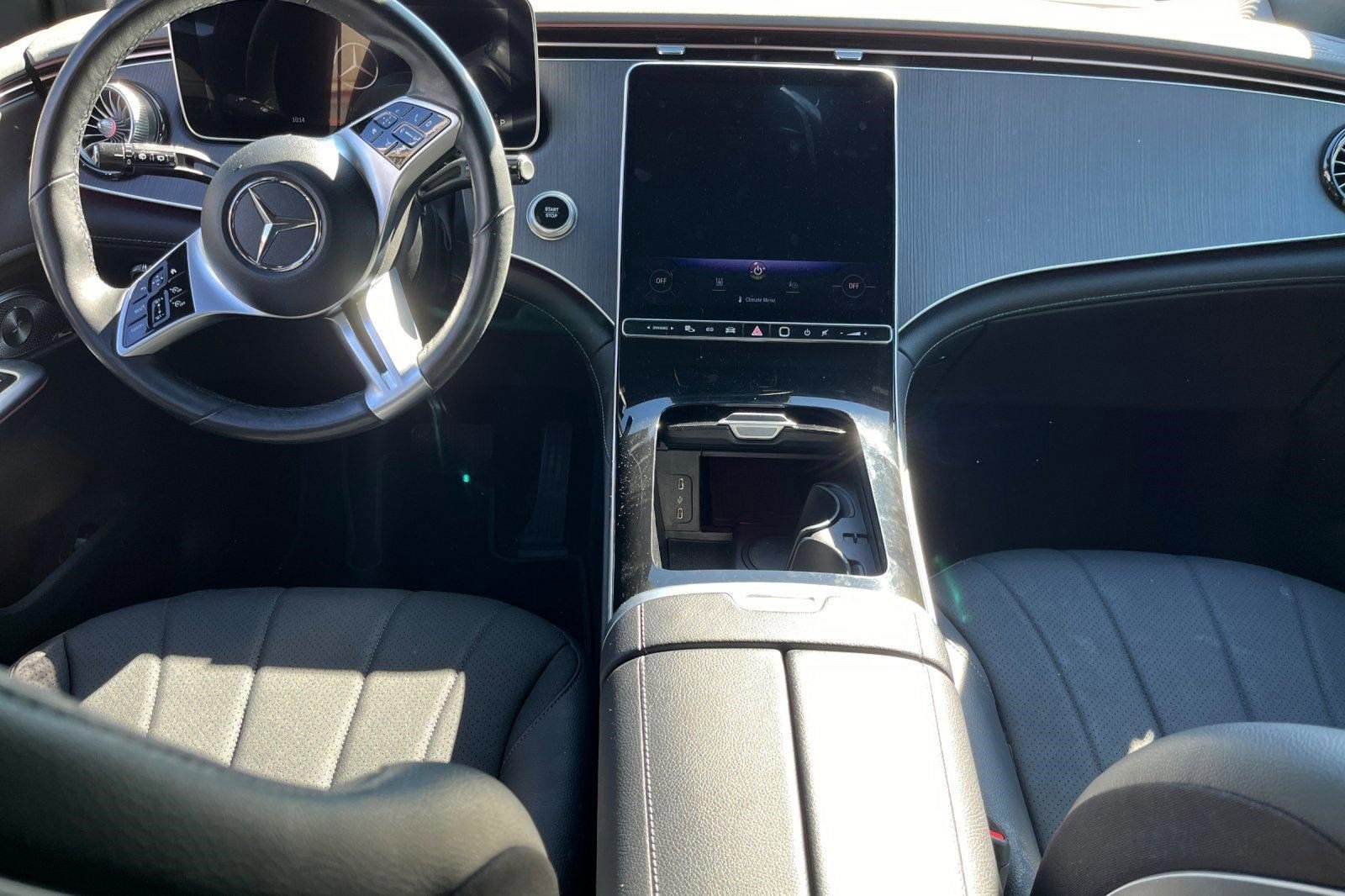 Used 2023 Mercedes-Benz EQE 350+ 4MATIC SUV image 3