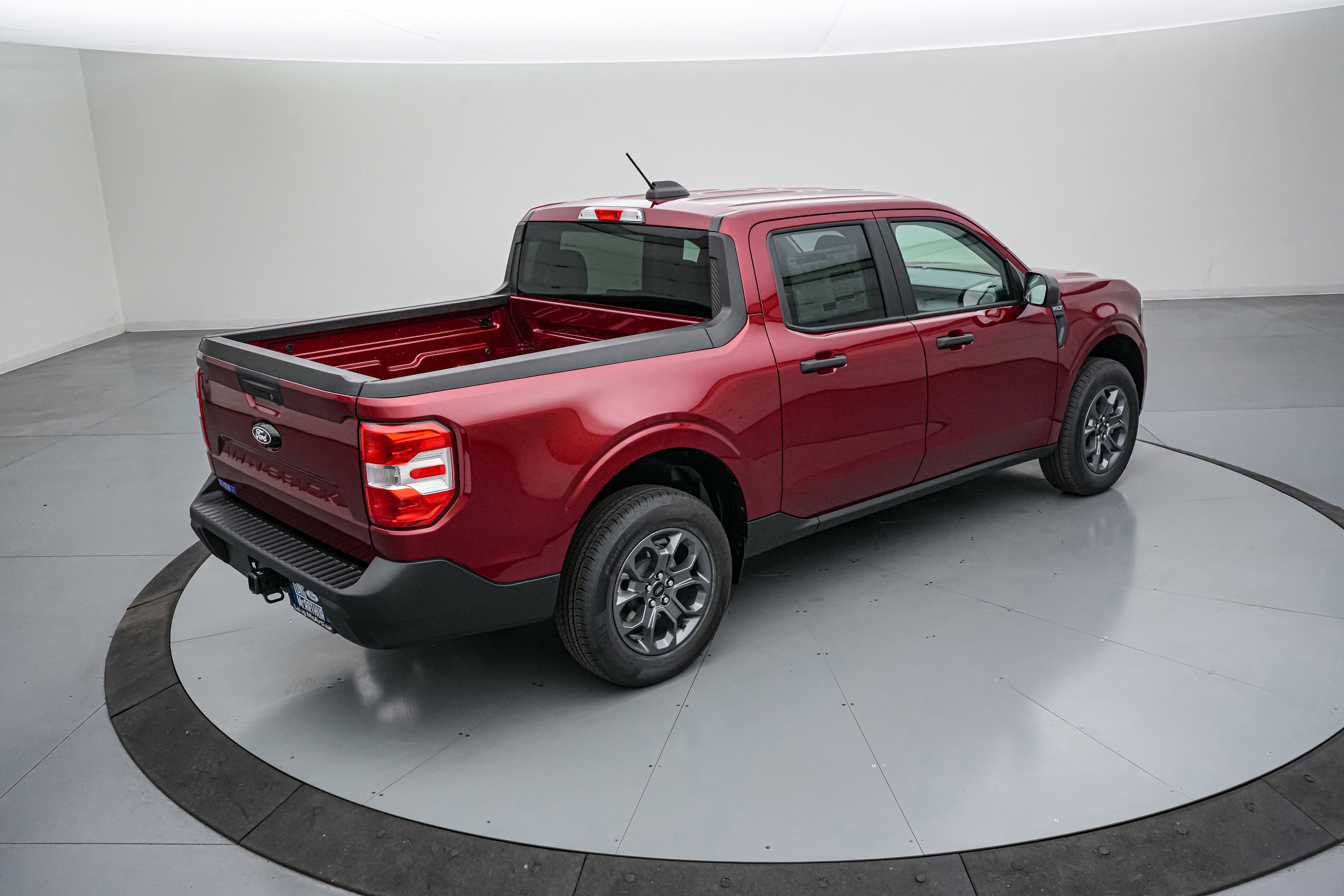 New 2026 Ford Maverick XLT AWD/4WD image 4