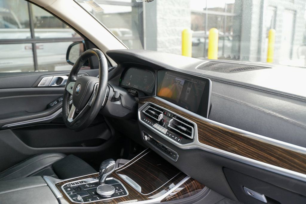 Used 2020 BMW X7 xDrive40i w/ Luxury Seating Package image 20