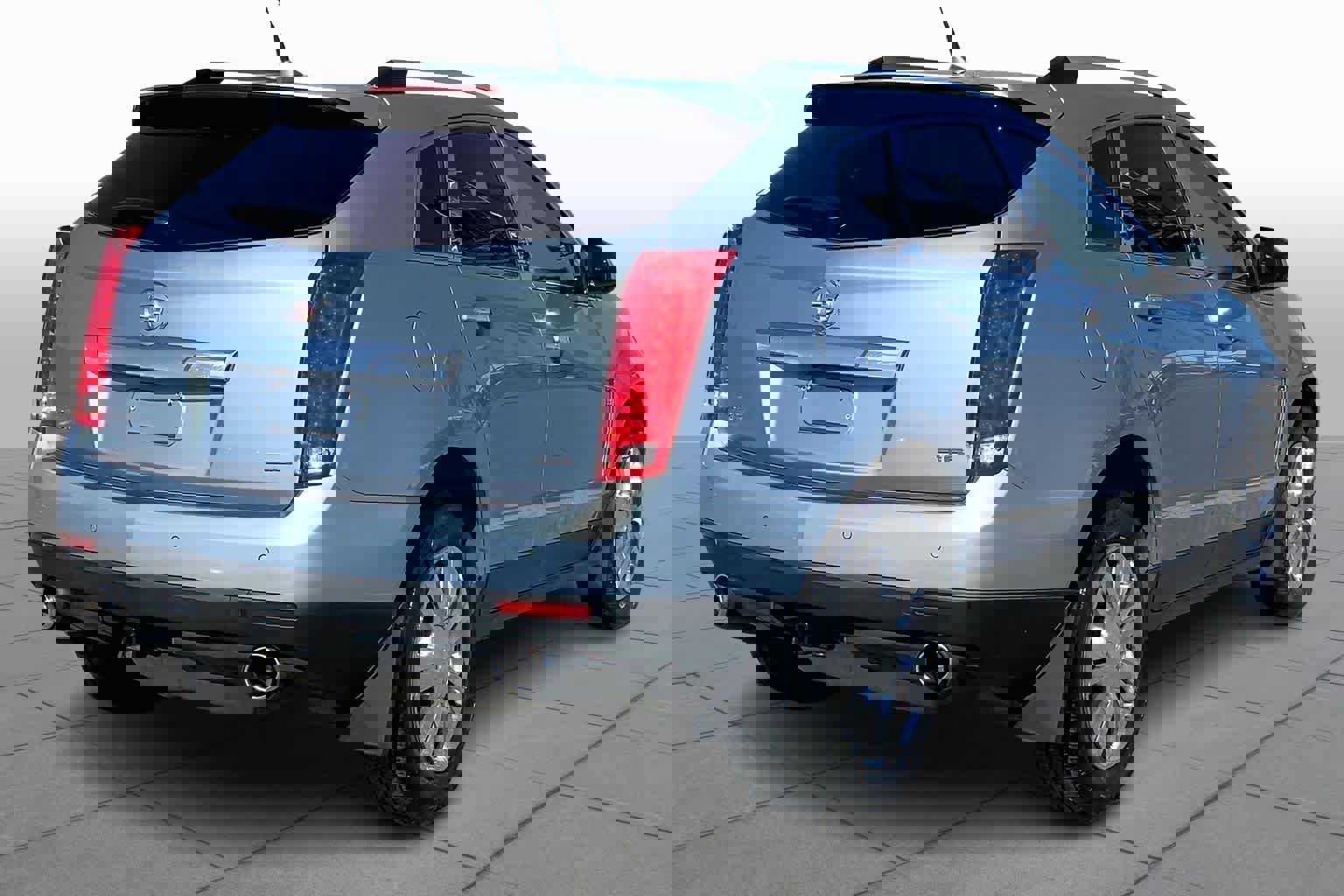 Used 2014 Cadillac SRX Luxury w/ Driver Awareness Package image 12