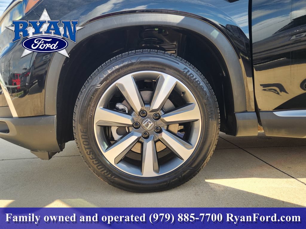 Used 2025 Honda Pilot Elite image 8
