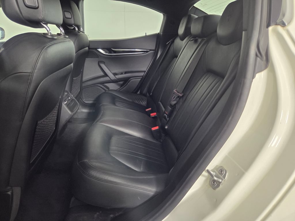 Used 2022 Maserati Ghibli Modena RWD image 25