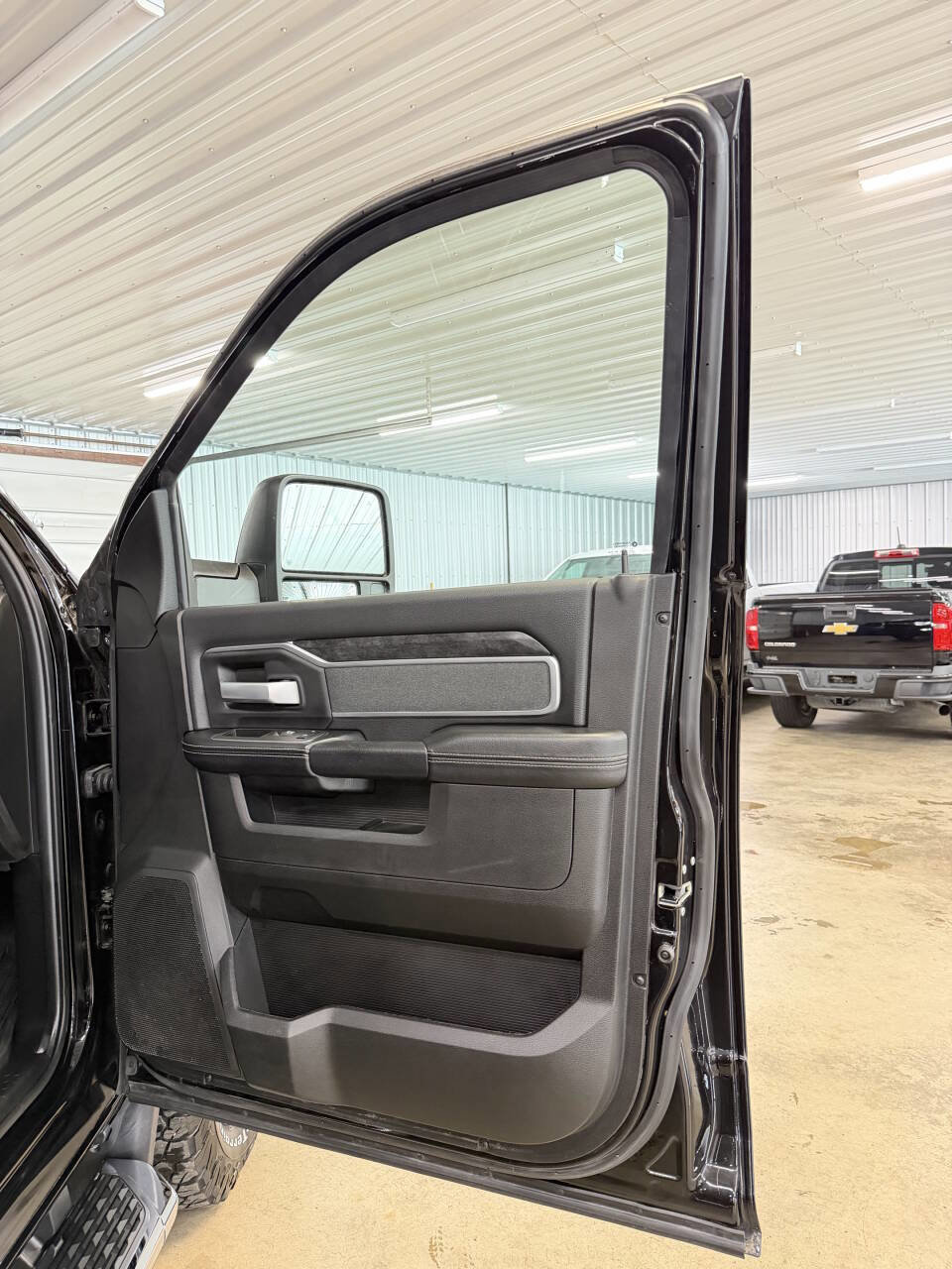 Used 2023 RAM 3500 Big Horn w/ Level 2 Equipment Group image 44