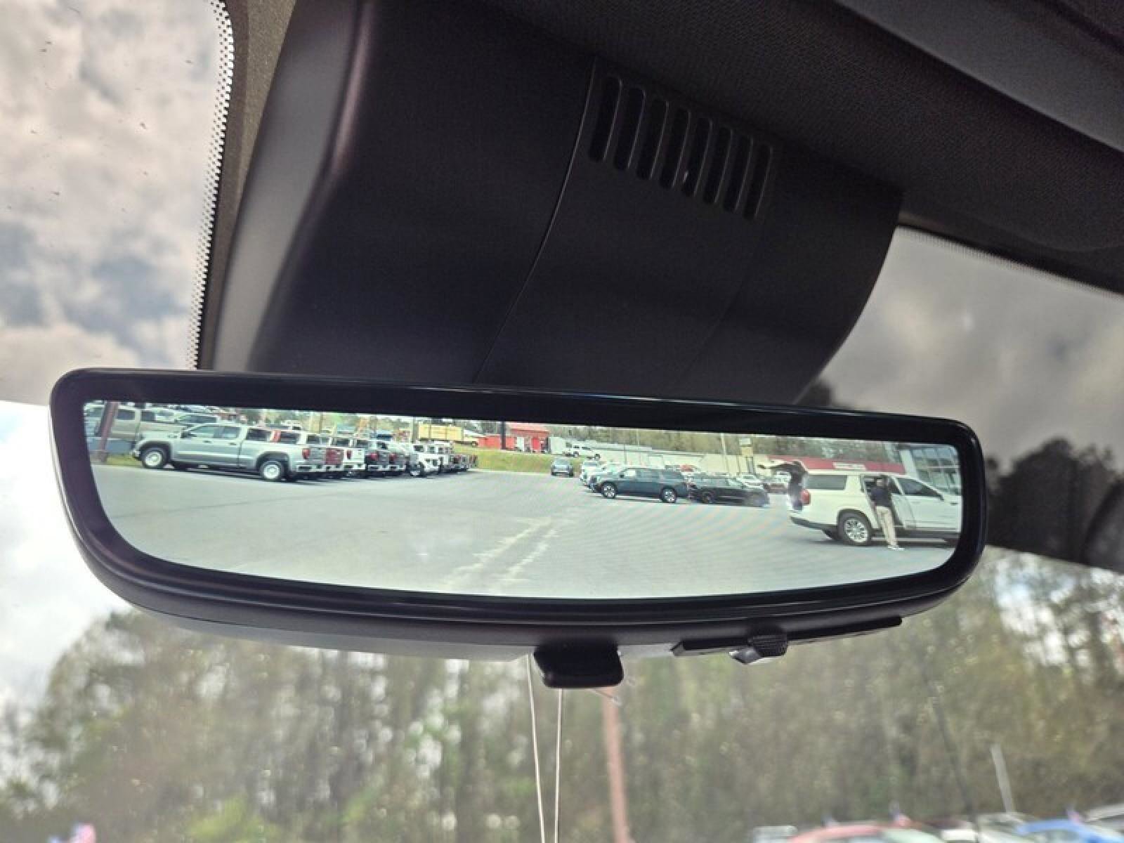 Used 2026 GMC Sierra 1500 AT4 w/ AT4 Premium Package image 16