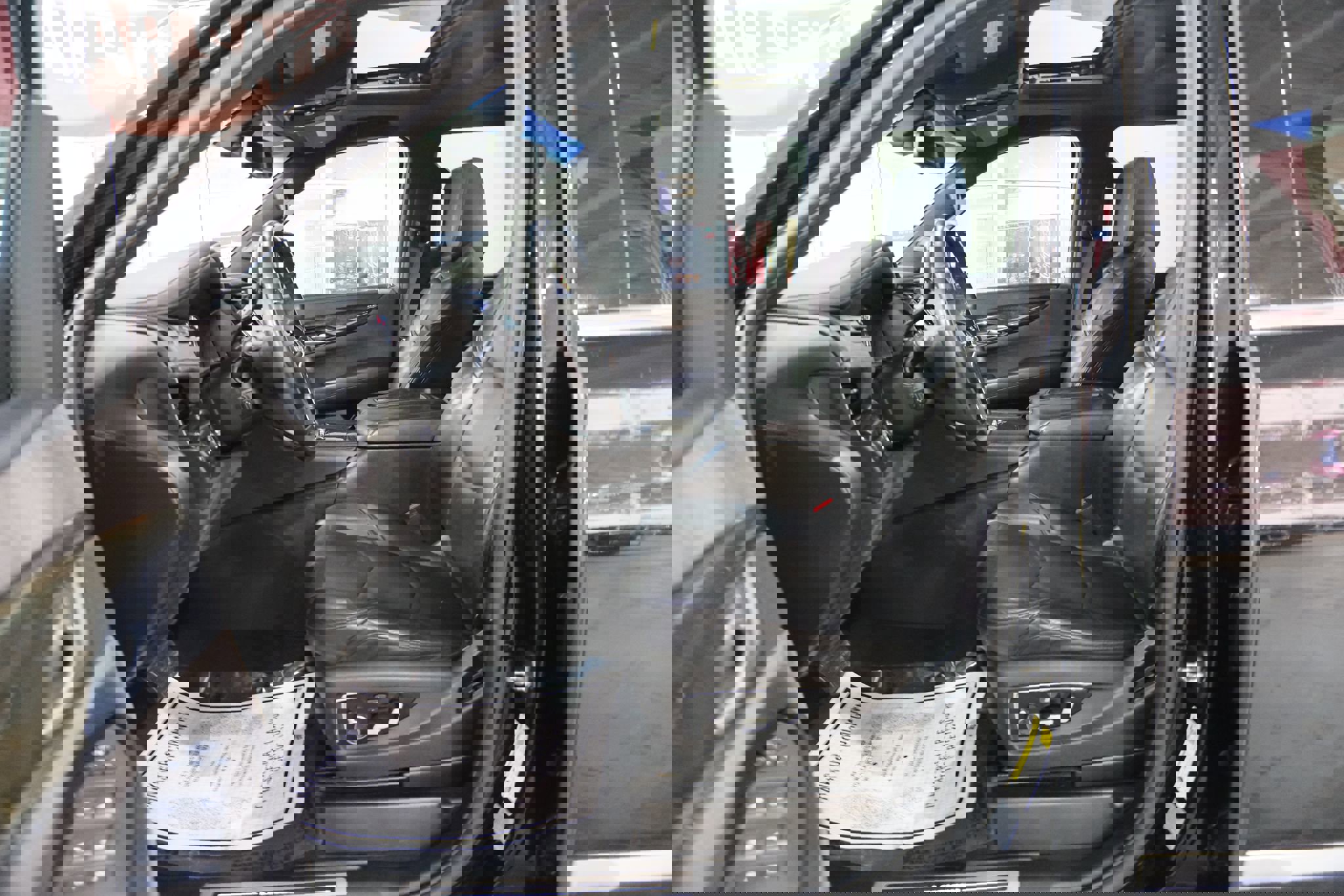 Used 2017 Cadillac Escalade ESV Platinum image 18