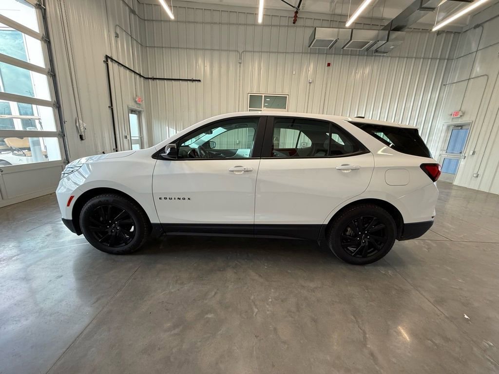 Used 2024 Chevrolet Equinox LS w/ Sport Edition image 14