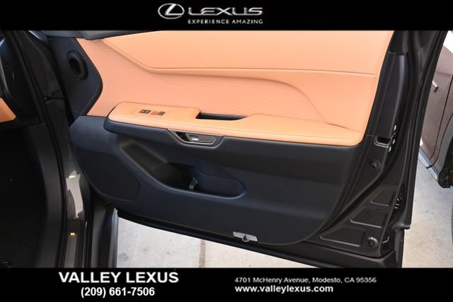 New 2026 Lexus ES 350e w/ Convenience Package FWD image 19